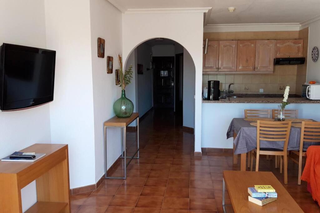 Apartment With Pool And Gardens Near The Coast San Miguel de Abona Extérieur photo