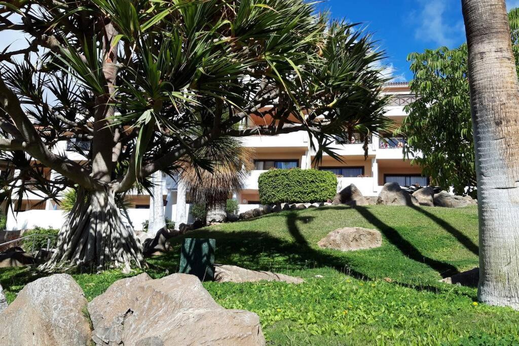 Apartment With Pool And Gardens Near The Coast San Miguel de Abona Extérieur photo